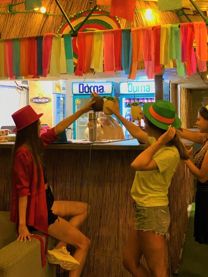Casa Barbie Costinesti Hostel Екстериор снимка