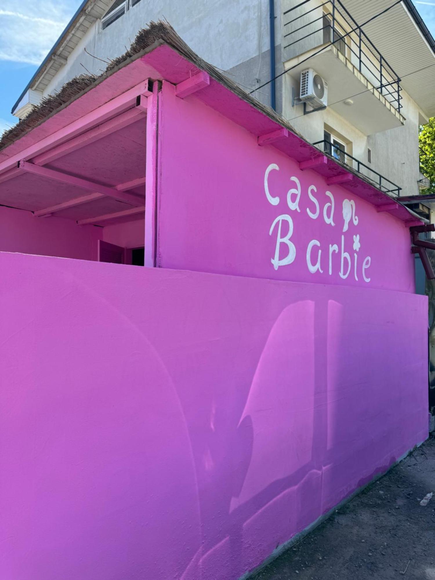 Casa Barbie Costinesti Hostel Екстериор снимка