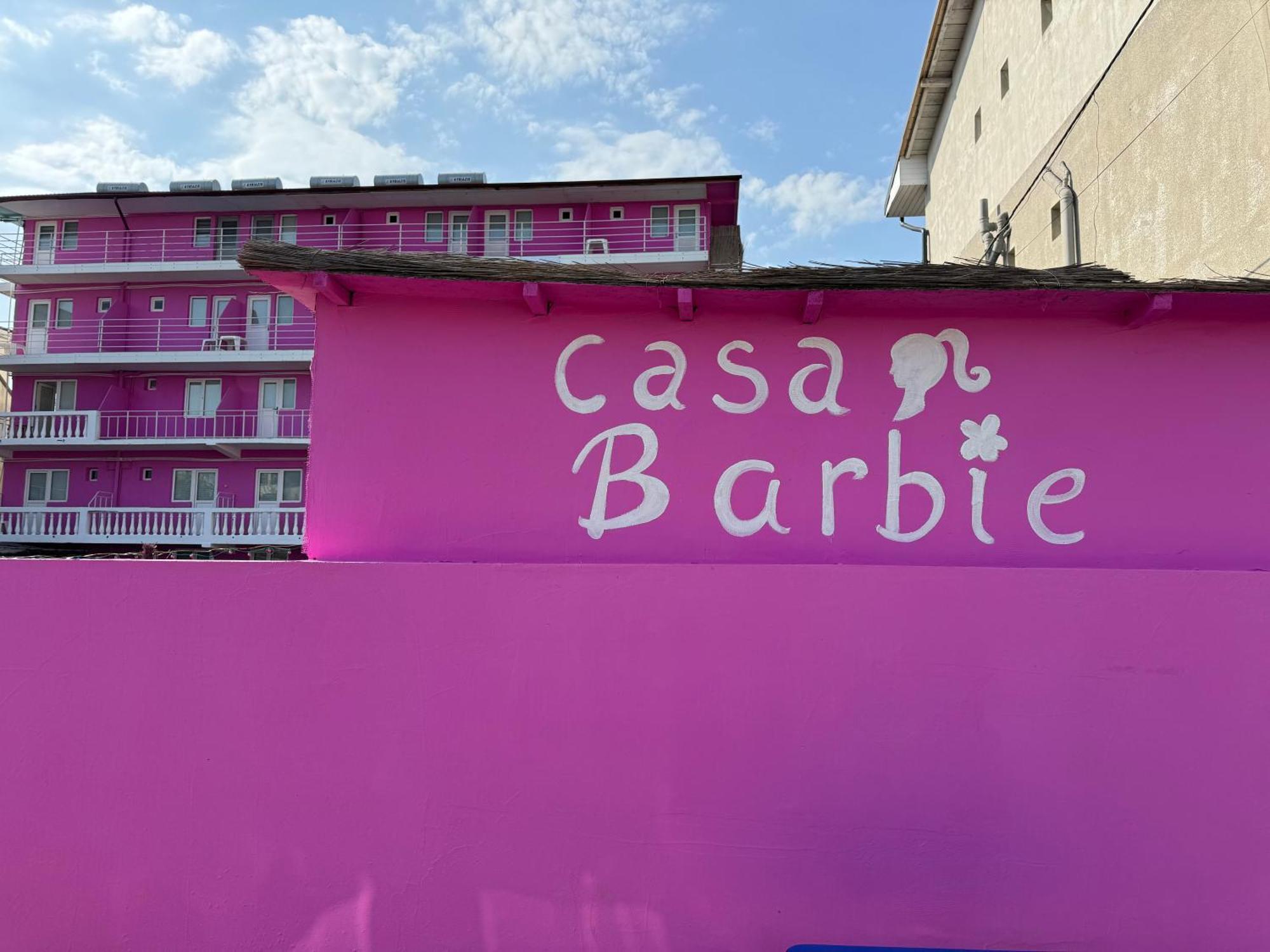 Casa Barbie Costinesti Hostel Екстериор снимка