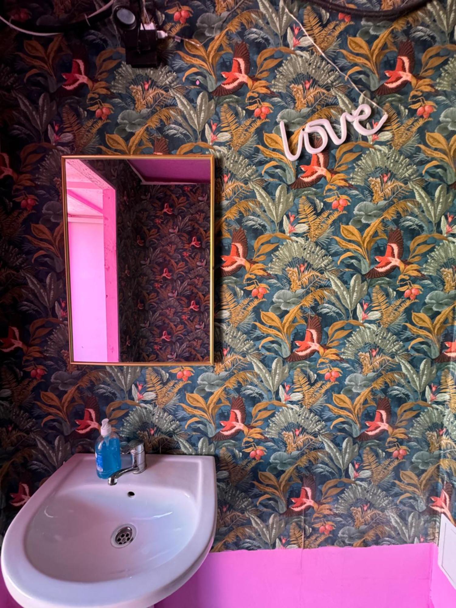 Casa Barbie Costinesti Hostel Екстериор снимка
