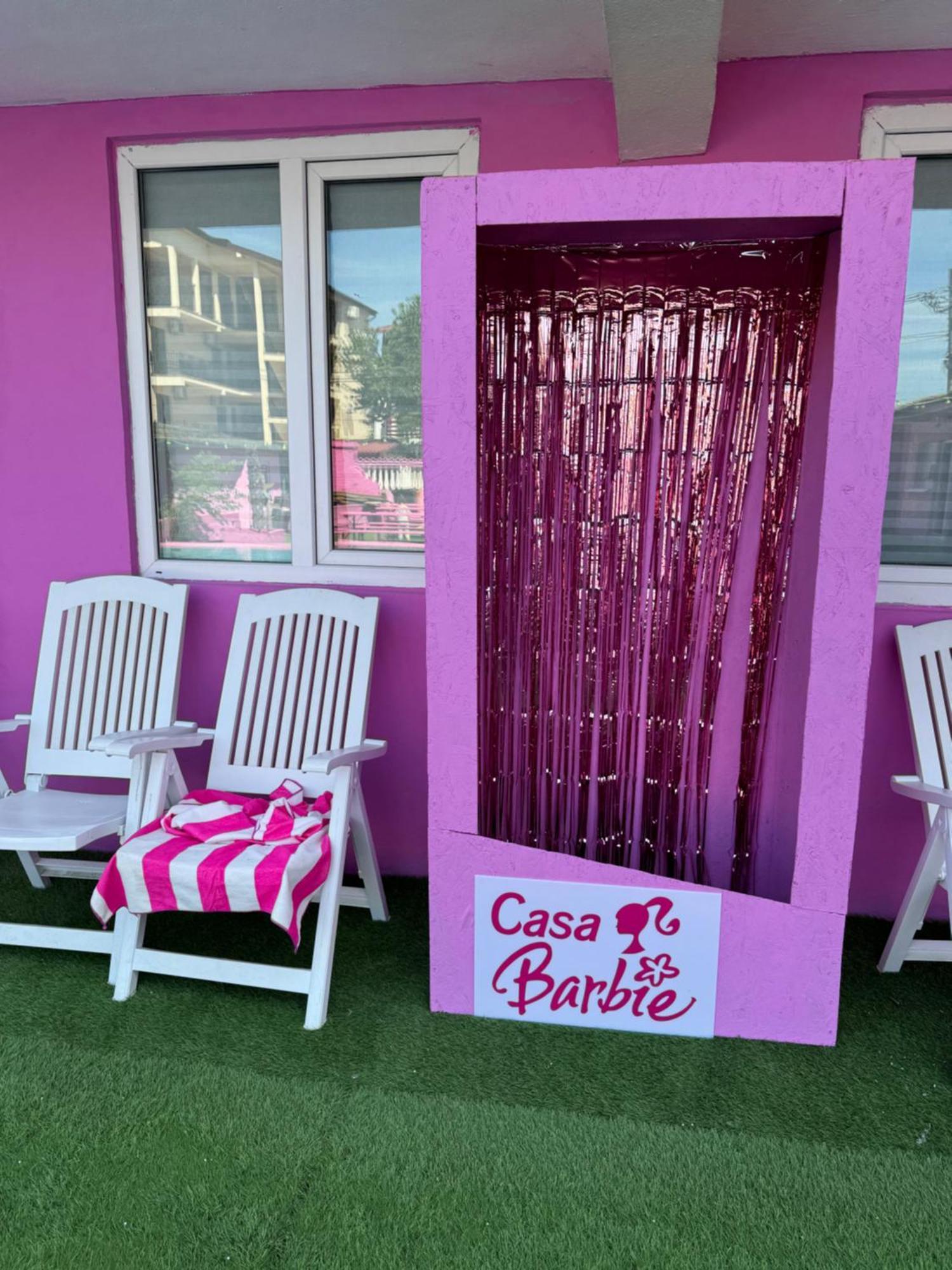 Casa Barbie Costinesti Hostel Екстериор снимка